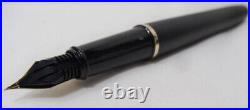 BRAND NEW! Sheaffer Vintage White Dot Black Matte Snorkel Pen Fine Point Prelude