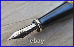 New Large Duke 2000 Commemorative Mother of Pearl Fountain Pen FINE 14k Nib