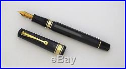Omas Milord Black & Gold Fine Point 18kt Gold Fountain Pen New In Box