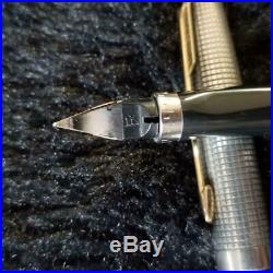 PARKER75 Sterling Silver Fountain Pen 14k Cisele F Fine point USA