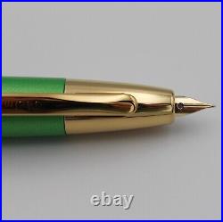 PILOT Vanishing Point Decimo Peridot Green 18K EF Nib 2021 Limited Color withbox