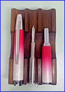 PILOT Vanishing Point Decimo Schiaparelli Red 18K F Nib STAs Original NoBox USED