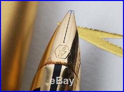 PRISTINE Waterman Edson Rare Saphire Blue 18k Gold Fountain Pen Fine Point Ink