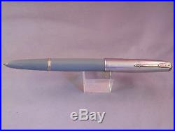 Parker 51 Gray Vac-fill Fountain Pen -working-fine point- WWII l944