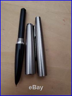 Parker 61 Stainless Steel Flighter Fountain Pen and Pencil Set-extra fine point