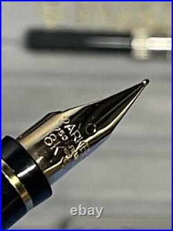 Parker 75 sterling sliver fountain one with 18K fine point nib 13112 Vintage
