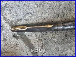Parker Cisele Grid Sterling Silver 925 USA 14k Gold Point Fountain Pen Fine Nib