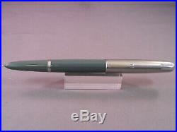 Parker Vintage 51 Gray Fountain Pen works-fine point