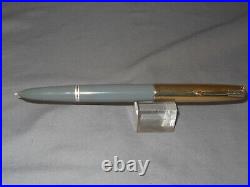 Parker Vintage 51 Gray Gold Cap Fountain Pen works-fine point-1944