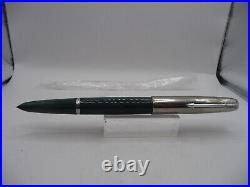 Parker Vintage 51 Special Gray Fountain Pen works-fine point