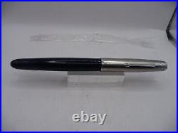 Parker Vintage 51 Squeeze Fill Blue Fountain Pen-working-fine point