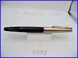 Parker Vintage Black VP fountain pen-fine point-glass converter