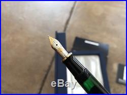 Pelikan Souveran M405 Fountain Pen Black Gold Trim 14K Fine Point