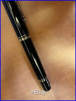 Pelikan Souveran M600 Fountain Pen Black Gold Trim Extra Fine Point