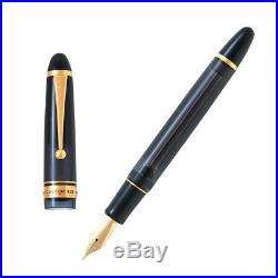 Pilot Custom 823 Fountain Pen Smoke with Gold Trim Fine Point 60470