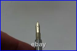 Pilot Namiki Fountain Pen Vintage Vanishing Point Matte RED Nib Gold 14K Fine
