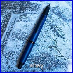 Pilot Namiki Vanishing Point Matte Blue & Black Trim Fountain Pen 18k Gold Nib