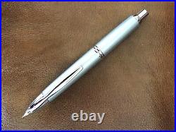 Pilot Namiki Vanishing Point (Silver) Fountain Pen, NEW, 14K 585 Nib