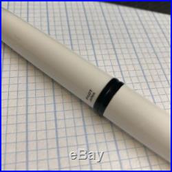 Pilot Vanishing Point White Pen with Black Trim 18K Fine Gold Nib