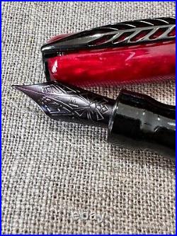 Pineider La Grand Fountain Pen Rocco Red, Fine Point