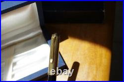 Rare discontinued Pelikan fountain pen M1050 with vermeil cap ex-fine point nib