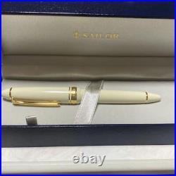Sailor Fountain Pen Fountain Pen Profit Standard Ivory Fine Point