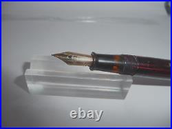 Sheaffer Vintage Carmine Red fountain pen and pencil- fine point-working