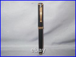 Sheaffer Vintage Connaisseur Black Fountain Pen-l8k nib-fine point