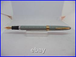 Sheaffer Vintage Snorkel Fountain Pen-Gray-working- fine point