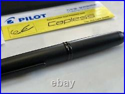 Vanishing Point Capless Matte Black PILOT fountain pen 18K nib size F