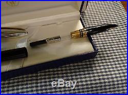Waterman Carene Deluxe Black & Silver Fountain Pen 18k Fine Point Nib